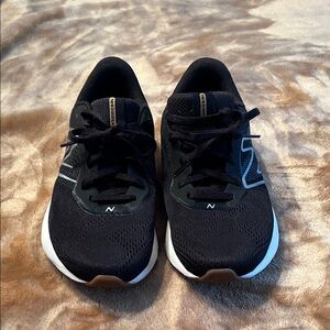 New Balance Black and leopard Running Shoes